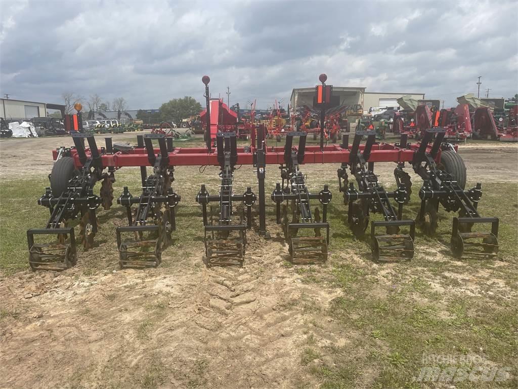 UNVERFERTH 332 Other tillage machines and accessories