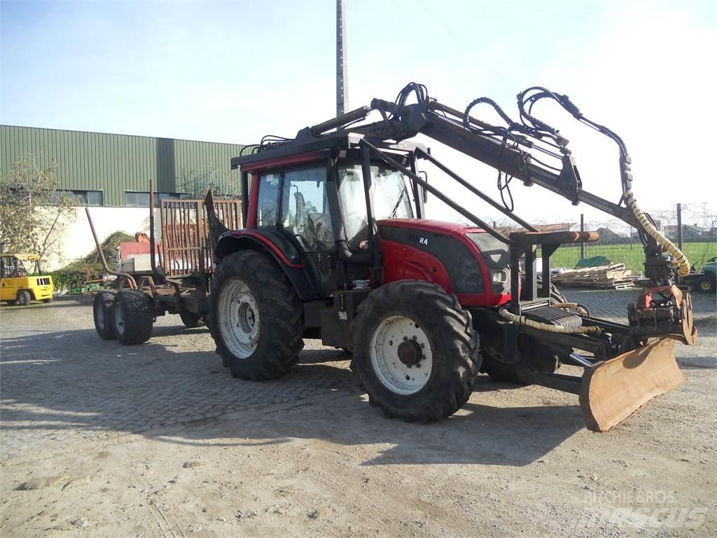Valtra N121 Cranes and loaders