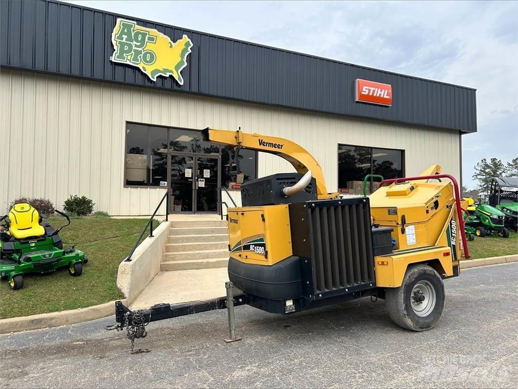 Vermeer BC1500 Stump grinders