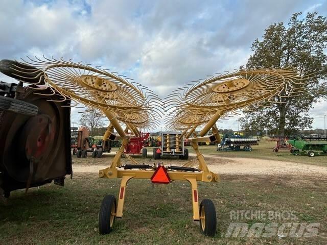 Vermeer VR1224 Rakes and tedders