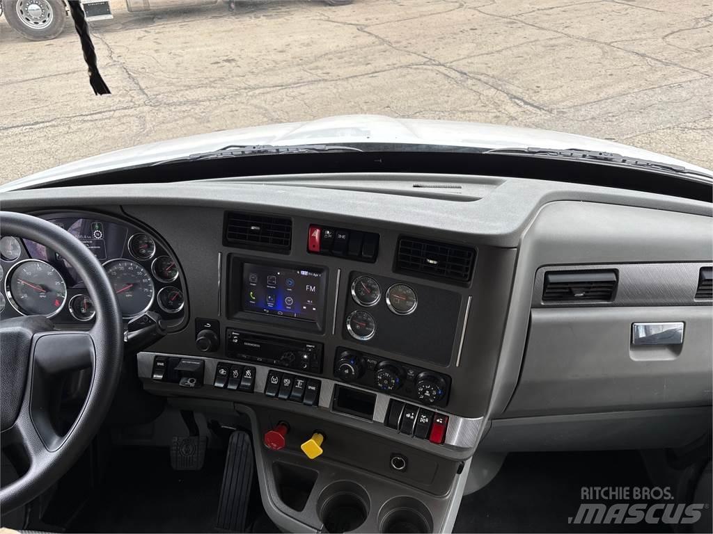 Kenworth T680 Tractor Units