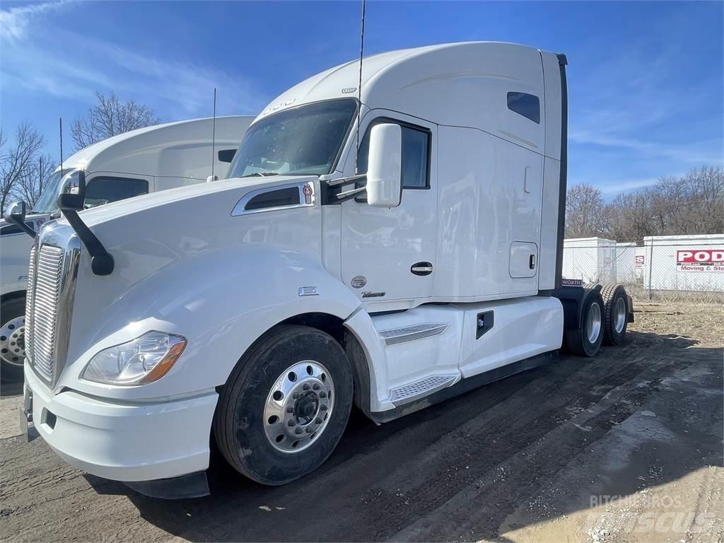 Kenworth T680 Tractor Units