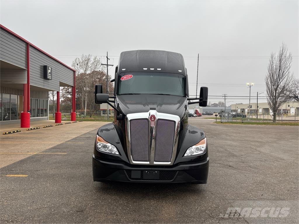 Kenworth T680 Tractor Units