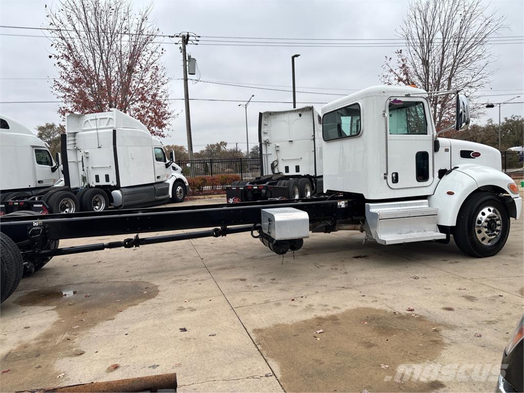 Peterbilt 337 Other trucks