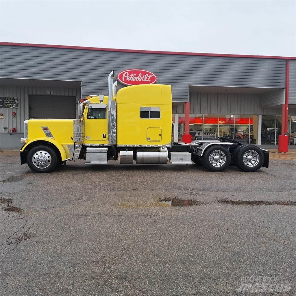Peterbilt 389 Tractor Units