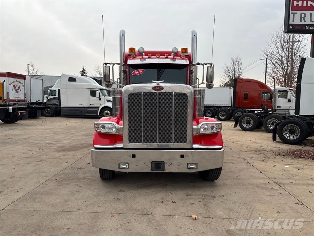 Peterbilt 389 Tractor Units