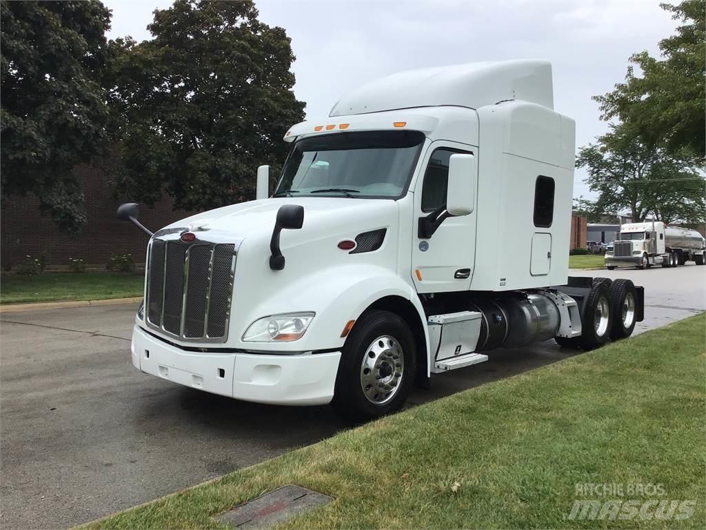 Peterbilt 579 Tractor Units