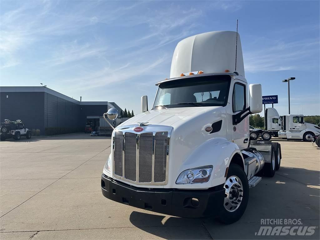 Peterbilt 579 Tractor Units