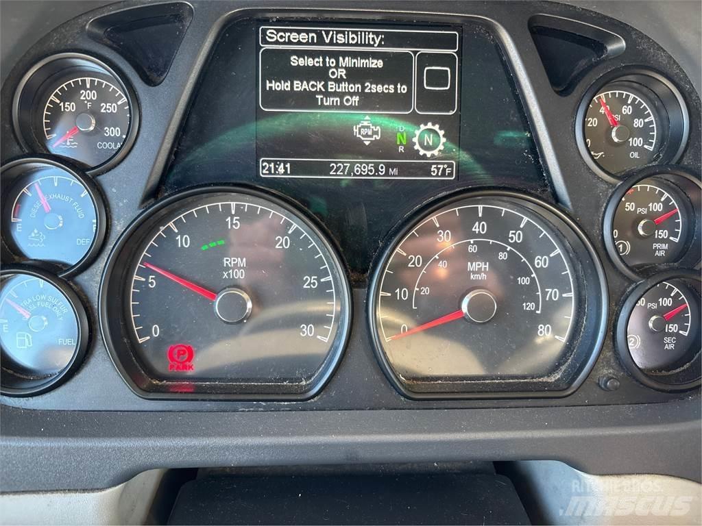 Peterbilt 579 Tractor Units