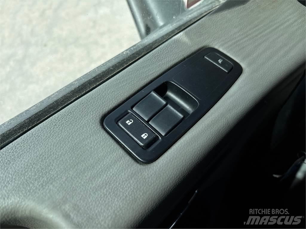Peterbilt 579 Tractor Units