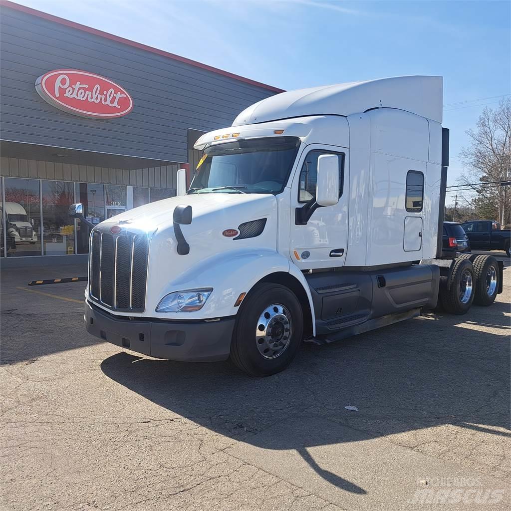 Peterbilt 579 Tractor Units