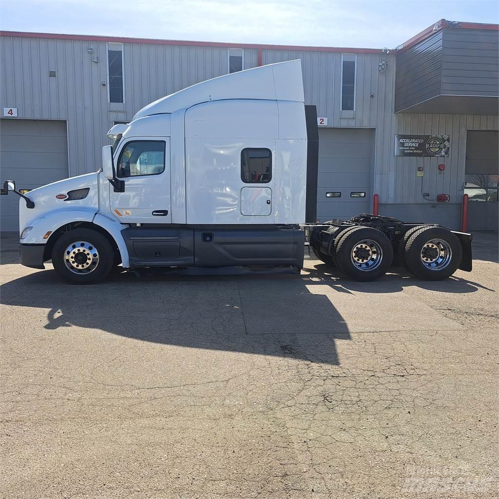 Peterbilt 579 Tractor Units