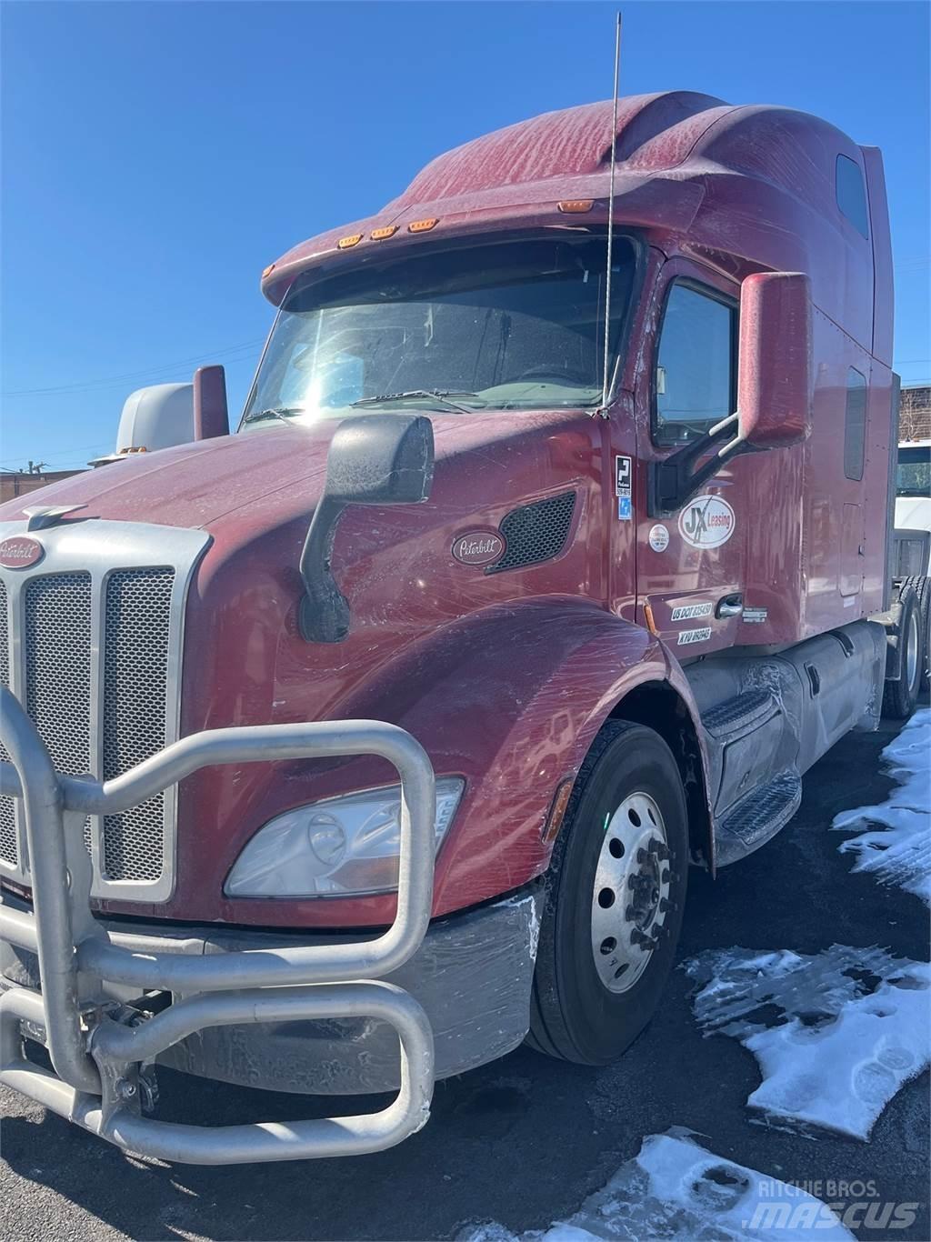 Peterbilt 579 Tractor Units