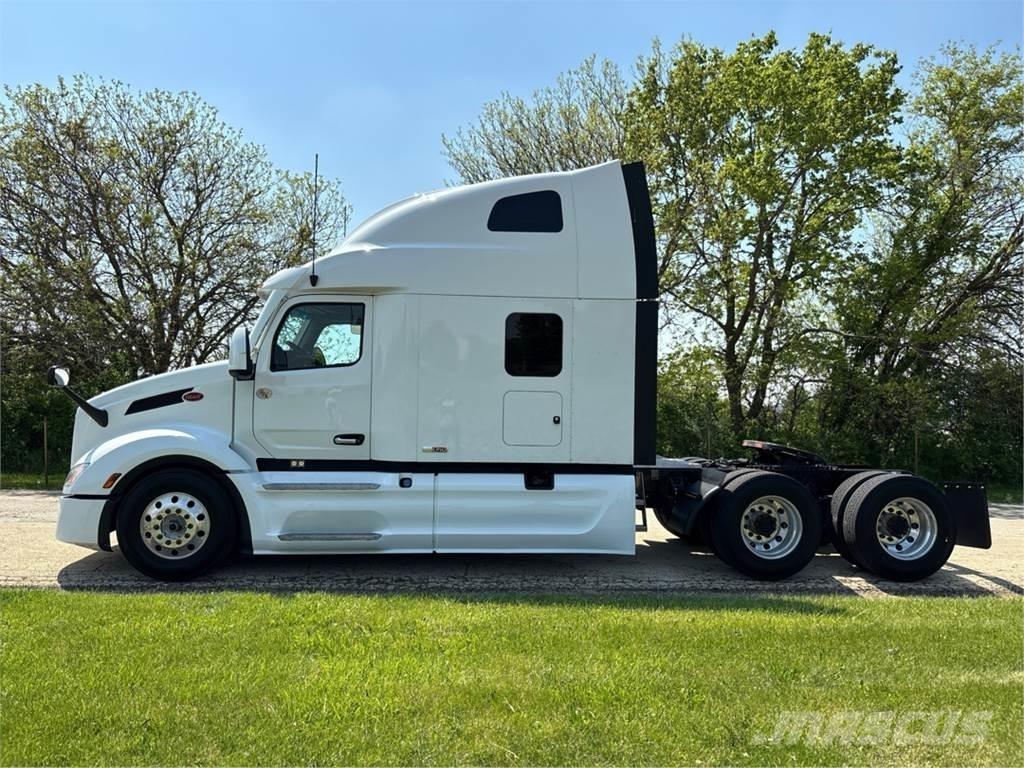 Peterbilt 579 Tractor Units