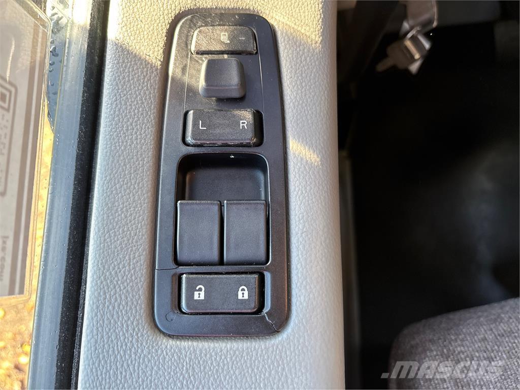 Peterbilt 579 Tractor Units