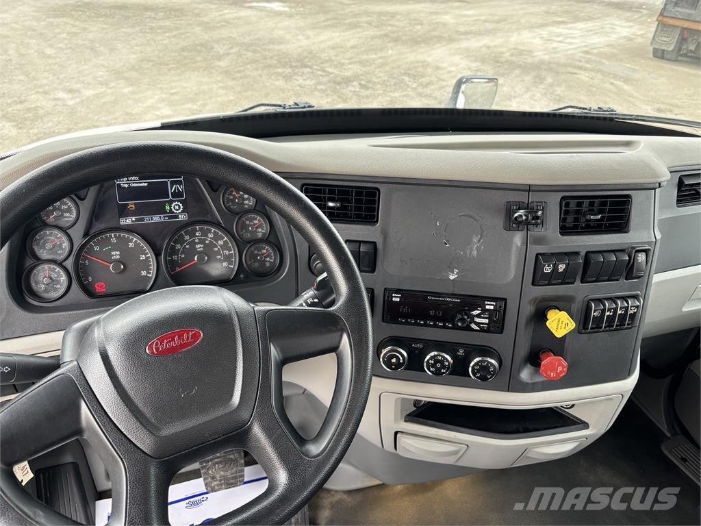 Peterbilt 579 Tractor Units