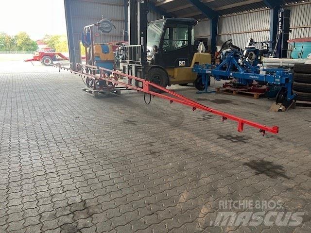 Jar-Met 12m Trailed sprayers
