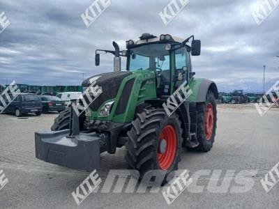 Fendt 826 VARIO Tractors
