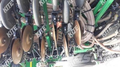 John Deere 740A 9M Drills