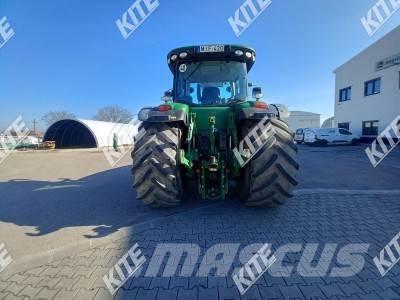 John Deere 8335R Tractors