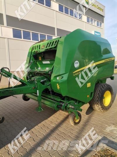 John Deere V451 R Round balers