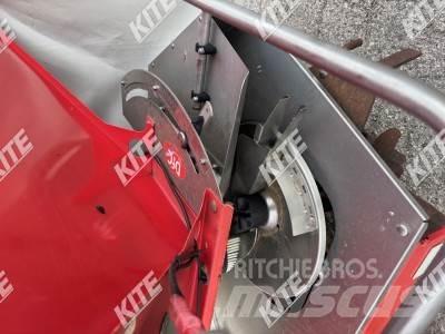Kuhn Axera M 1102 Sprayer fertilizers