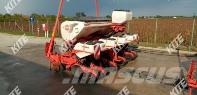 Kuhn Maxima 2TS Combination drills