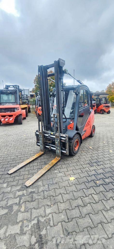 Linde H 30 D-02 Diesel trucks