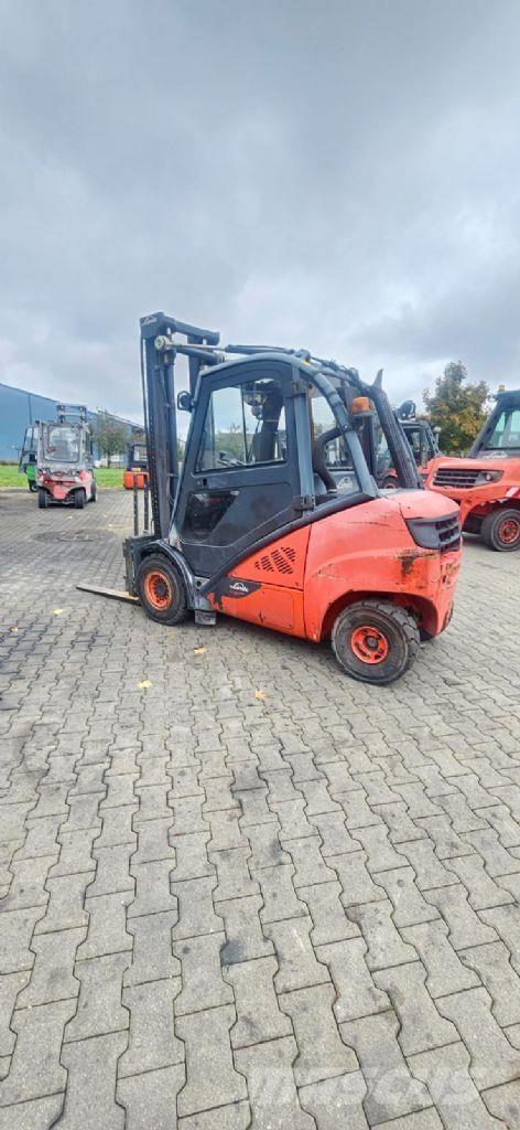 Linde H 30 D-02 Diesel trucks