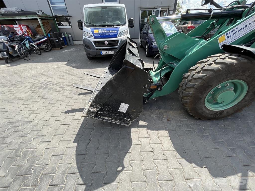CAT 906 M Wheel loaders