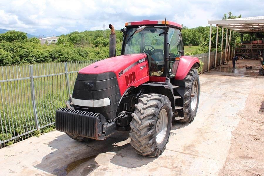 CASE Magnum 310 Tractors