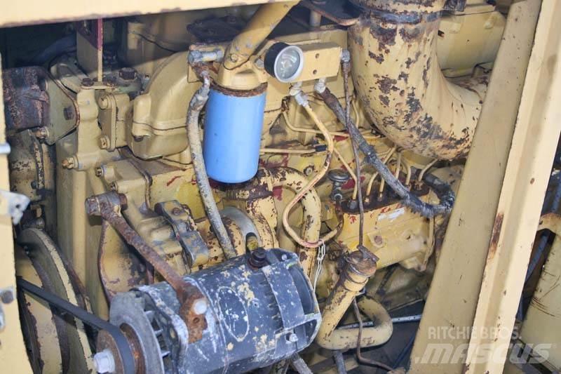 CAT 245 Crawler excavators
