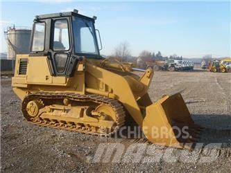 CAT 943 Crawler loaders