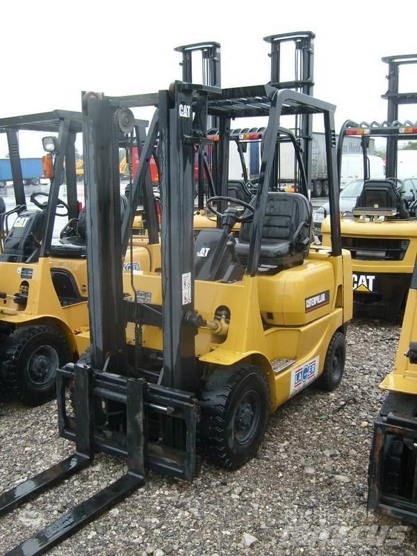 CAT GP18 LPG trucks