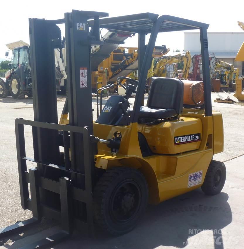 CAT GP20 LPG trucks