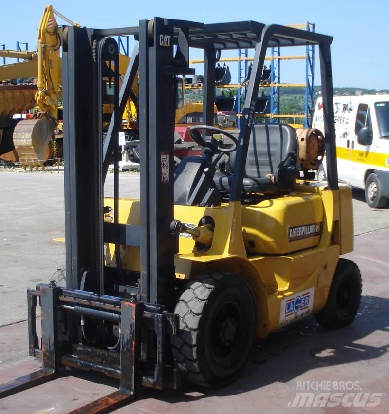 CAT GP20 LPG trucks