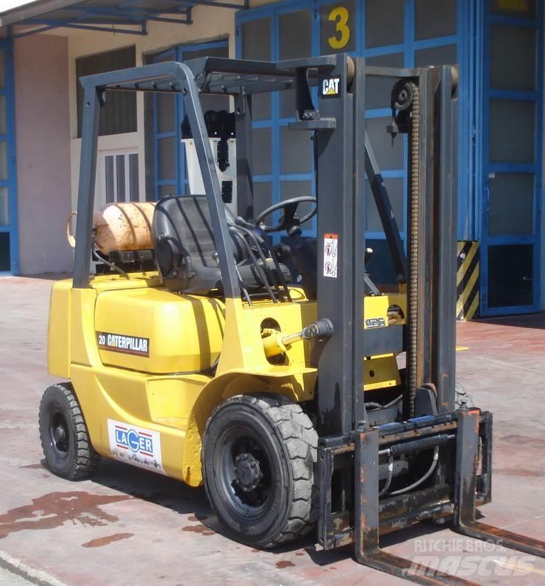 CAT GP20 LPG trucks