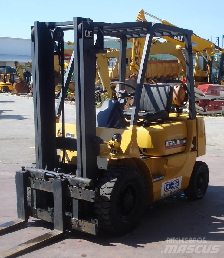 CAT GP20 LPG trucks