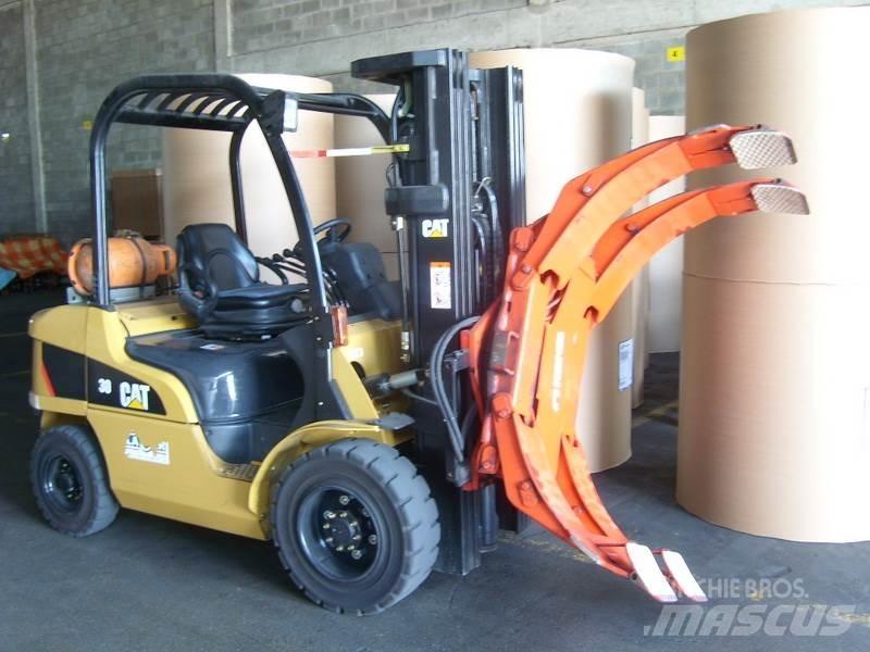 CAT GP30N LPG trucks