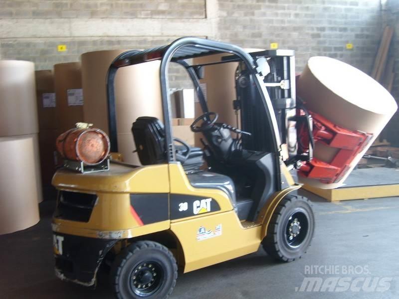 CAT GP30N LPG trucks