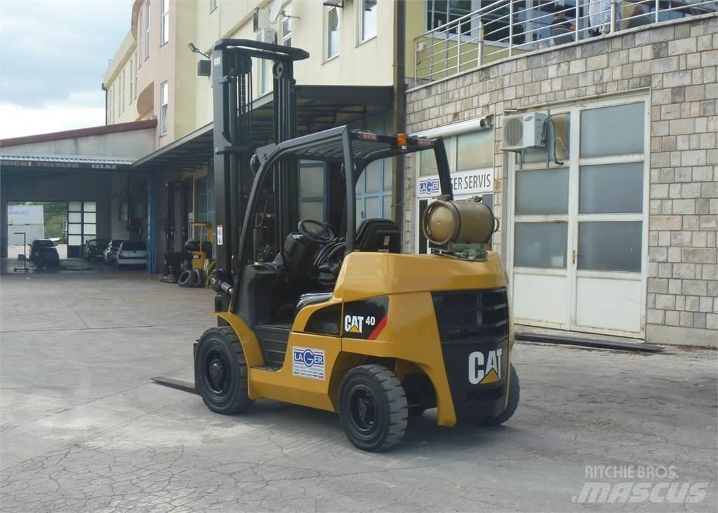 CAT GP40N LPG trucks