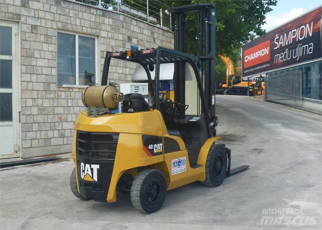 CAT GP40N LPG trucks