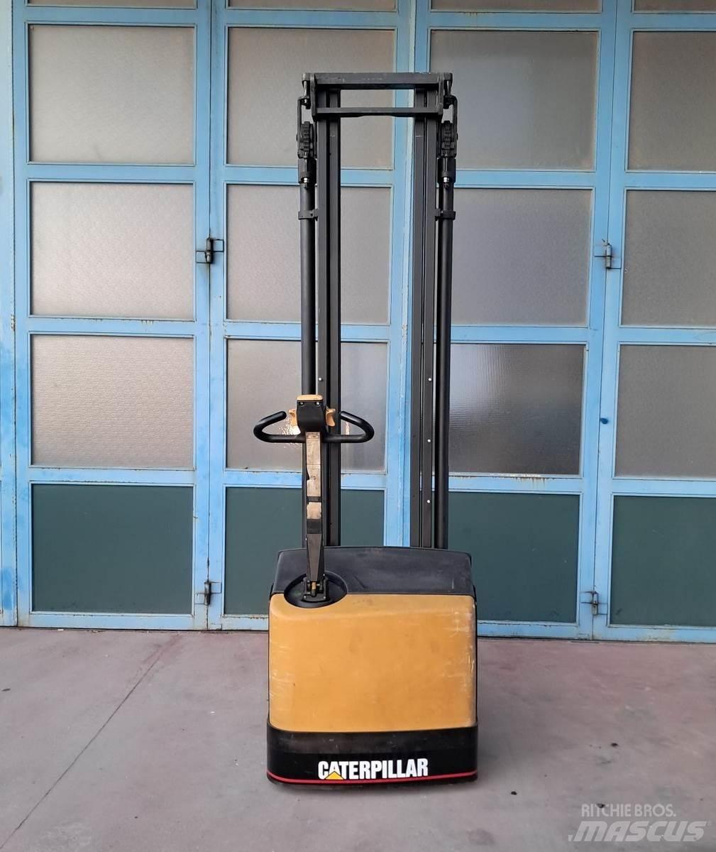 CAT NSP12N Low lifter
