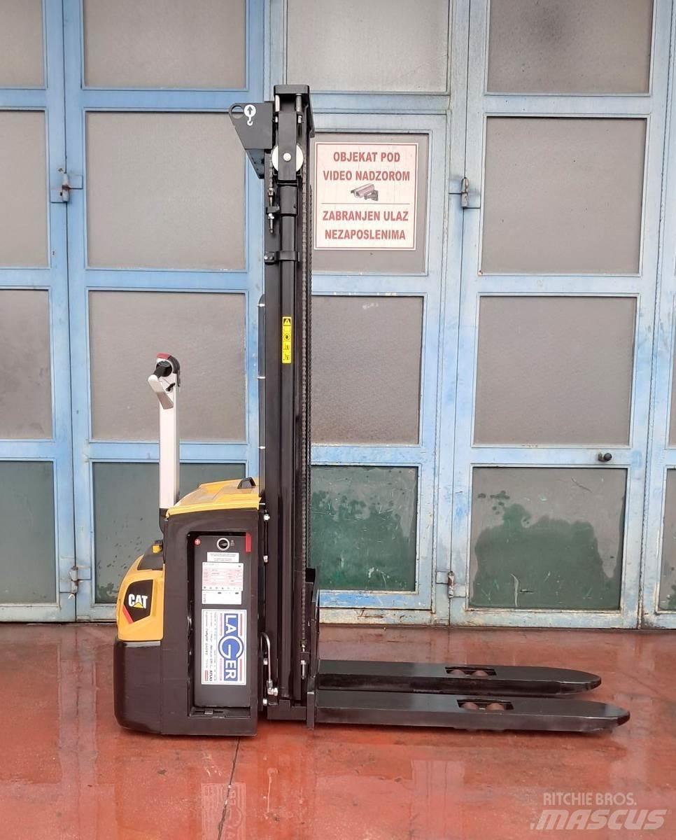 CAT NSP12N2 Low lifter