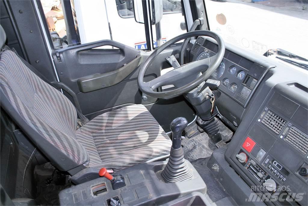 Iveco 720E42 Tractor Units