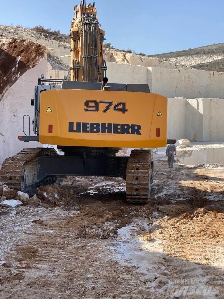 Liebherr 974 C HDSL Crawler excavators
