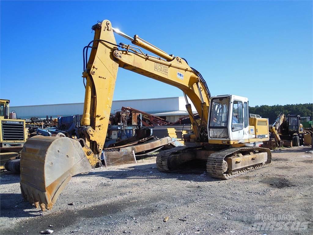 Liebherr R932HDSL Crawler excavators