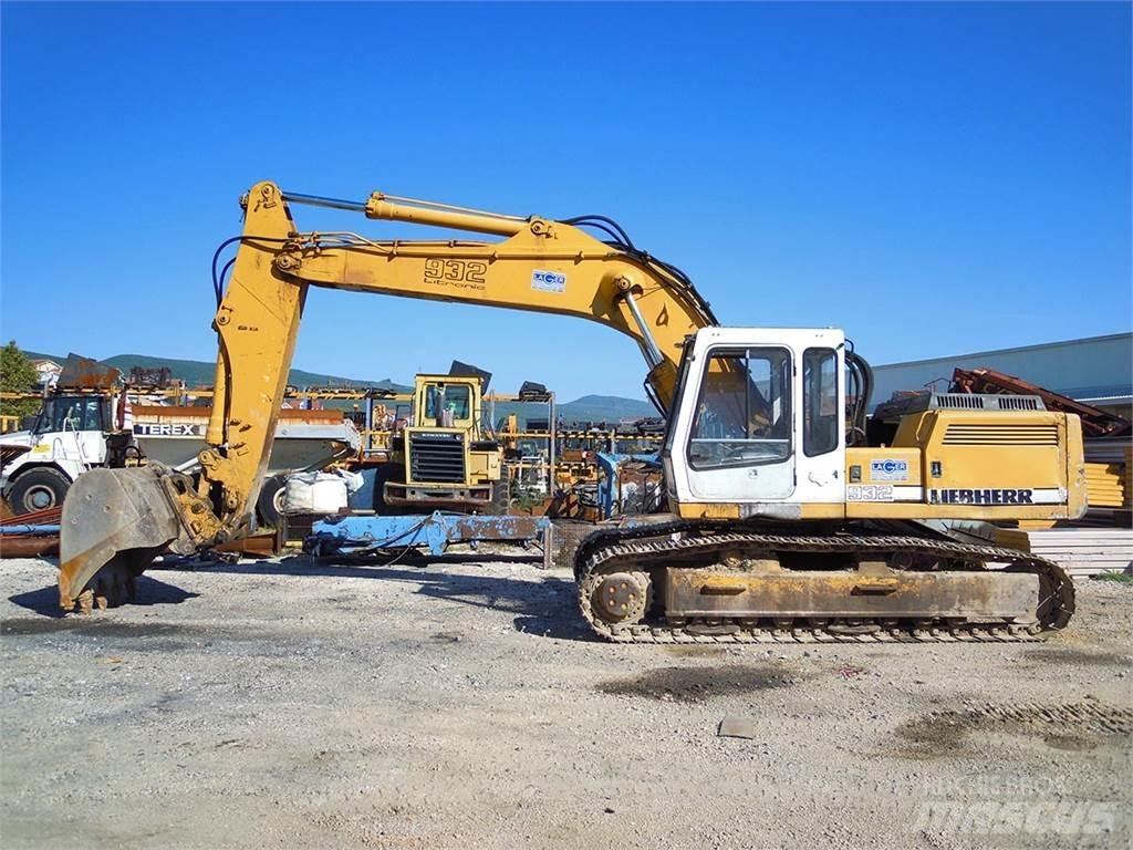 Liebherr R932HDSL Crawler excavators