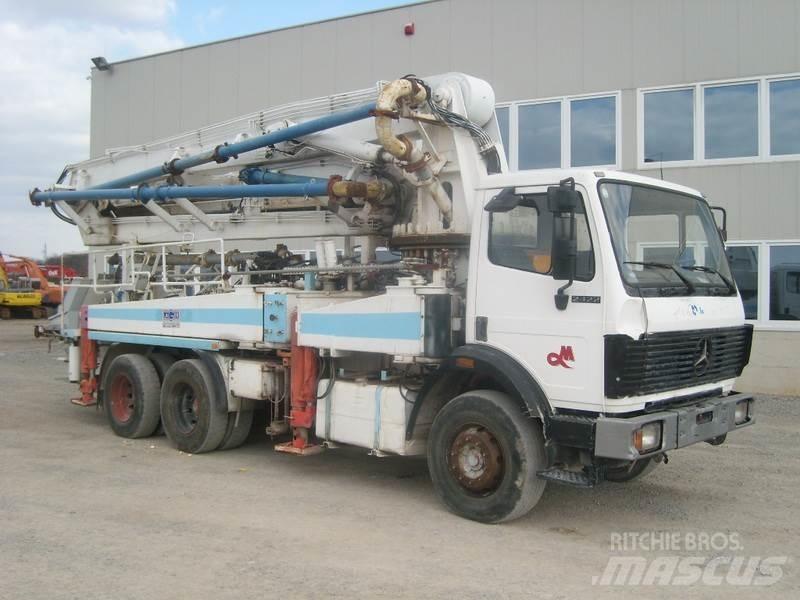 Mercedes-Benz 2422 Concrete pump trucks