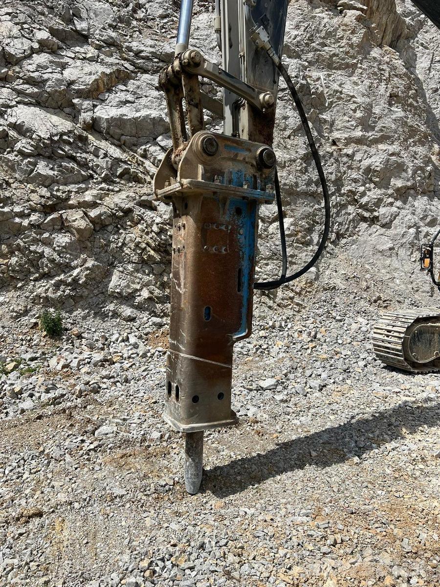 Titan SG2500S Hydraulic pile hammers